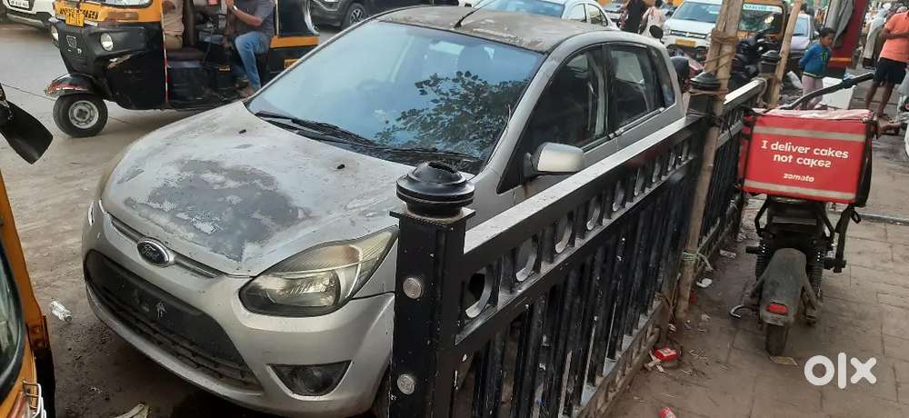 Ford Figo 2010 Petrol 48000 Km Driven