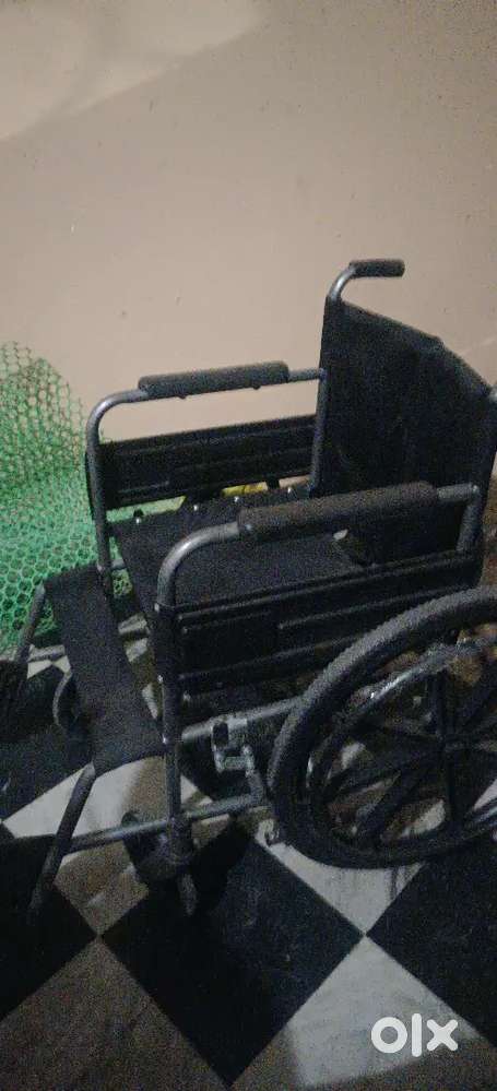 Wheel chair