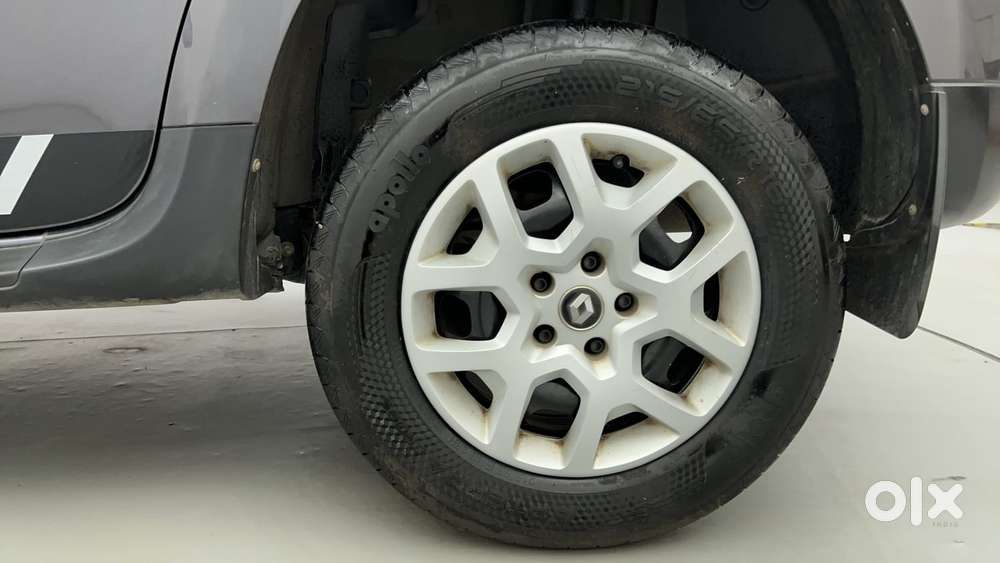 Renault Duster 1.5 Petrol Rxe, 2018, Petrol