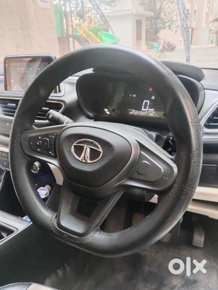 Tata Altroz Xm Plus 2023 Km Driven