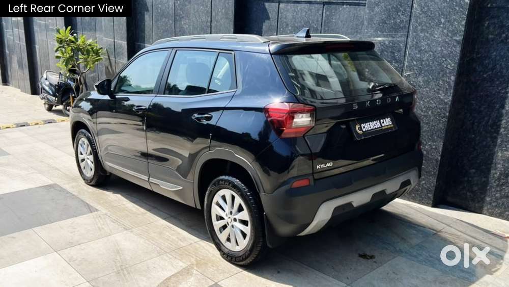 Skoda Kylaq Signature At, 2026, Petrol