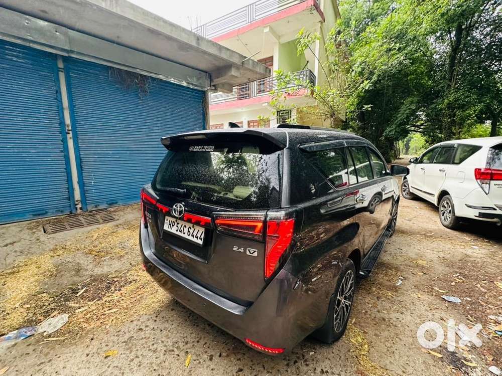 Toyota Innova Crysta 2019 Diesel 72148 Km Driven