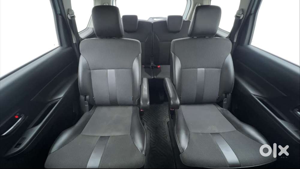 Maruti Suzuki Xl6 1.5 Zeta Mt, 2022, Petrol