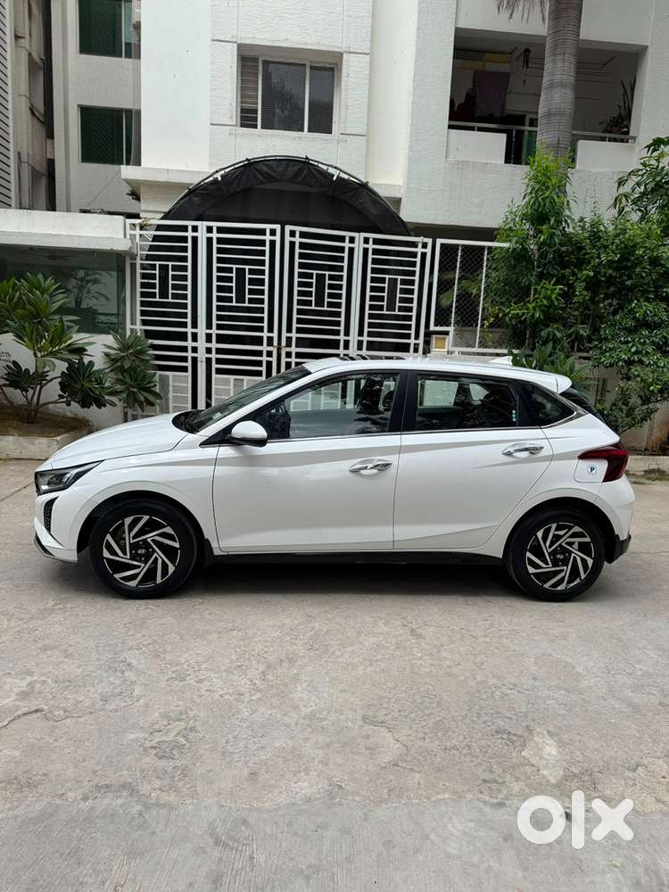 Hyundai New I20 2025 Petrol 21000 Km Driven