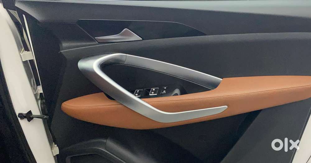 Mg Hector Plus Smart 1.5 Turbo Petrol 7 Str, 2020, Petrol