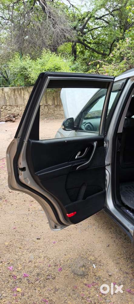 Mahindra Xuv500 W10 2wd, 2018, Diesel
