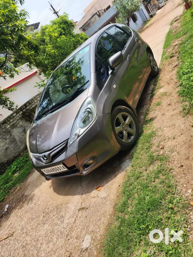Honda Jazz X I-vtec, 2012 Model