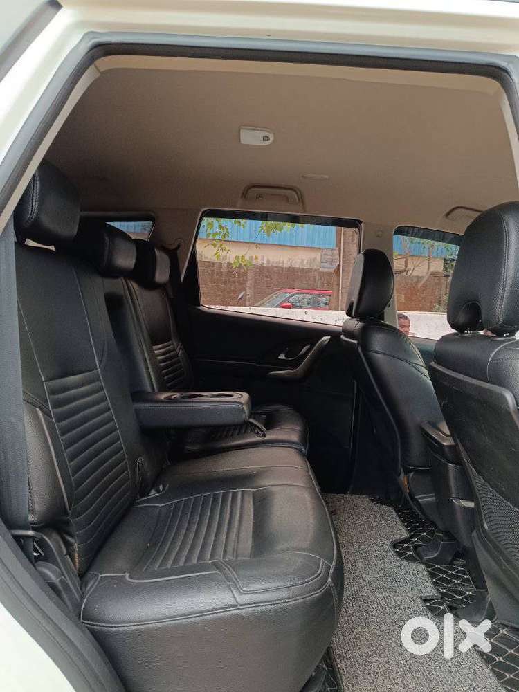 Mahindra Xuv500 W7, 2019, Diesel