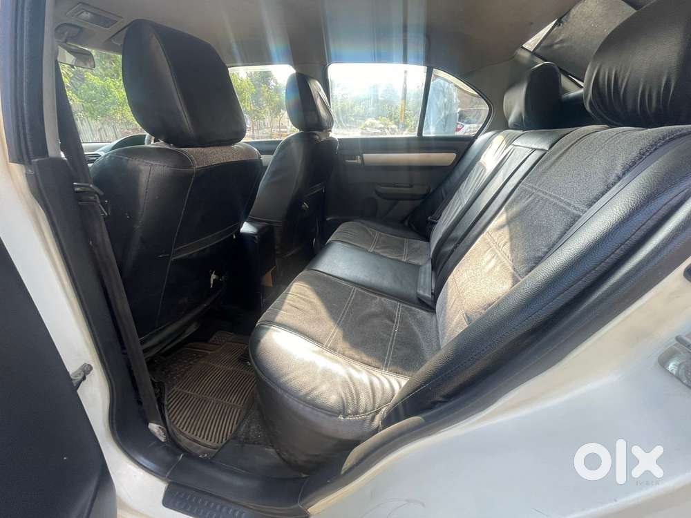 Maruti Suzuki Swift Dzire Vxi, 2012, Petrol