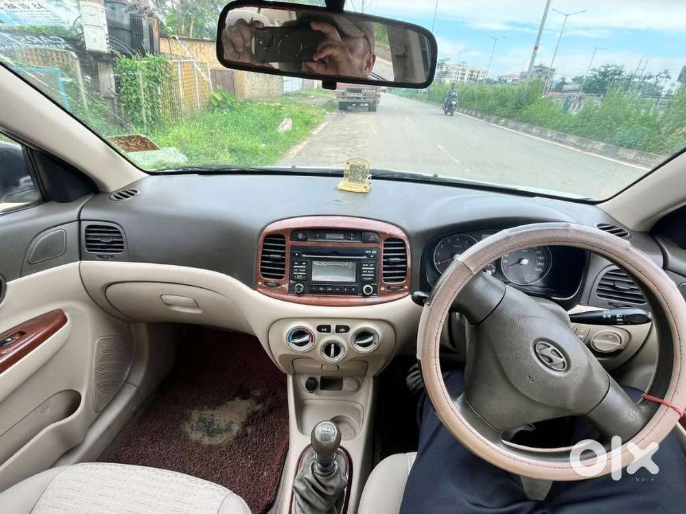Hyundai Verna Transform 1.6 Vtvt, 2011, Petrol