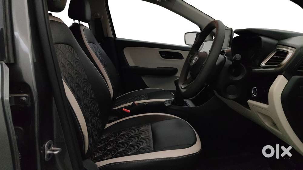 Tata Altroz 1.2 Xt, 2022, Petrol