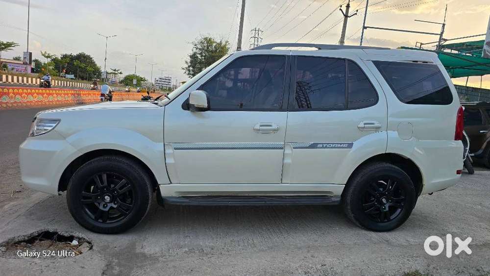 Tata Safari Storme Vx, 2019, Diesel