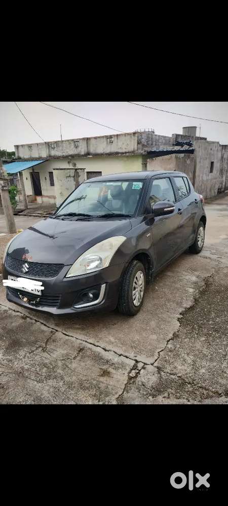 Showroom Track Vehicle