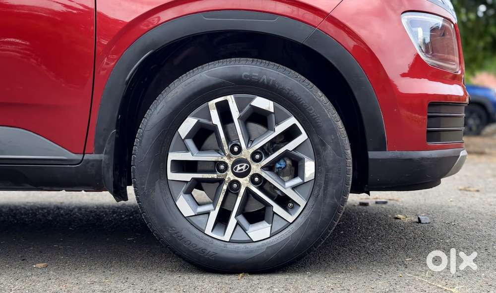 Hyundai Venue Sx (o) Mt 1.5 Diesel, 2022, Diesel