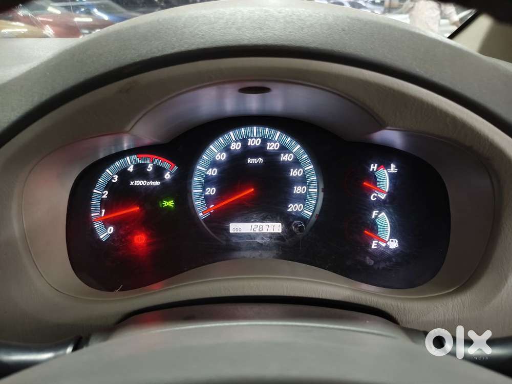 Toyota Innova 2.5 V 7 Str, 2012, Diesel