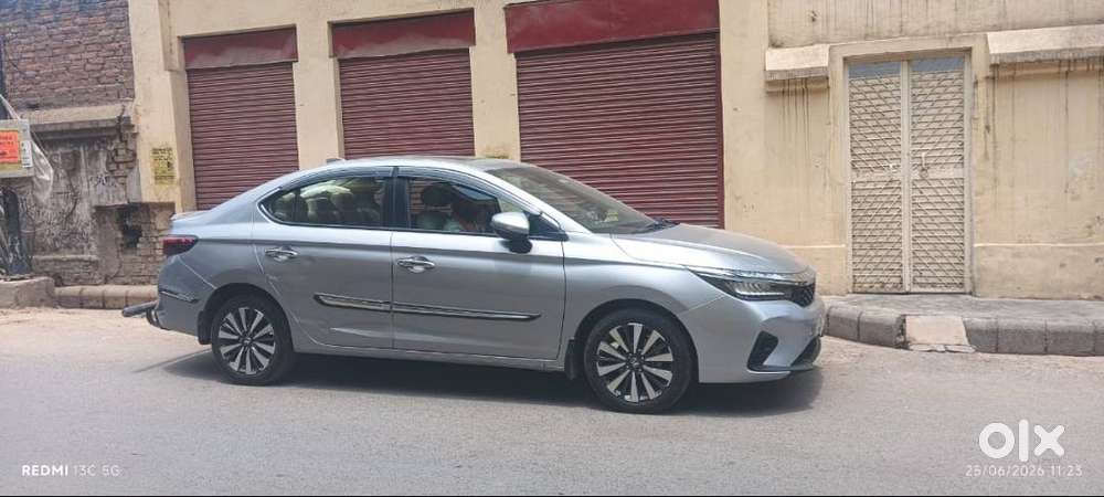 Honda City Zx 2023 Petrol 10000 Km Driven