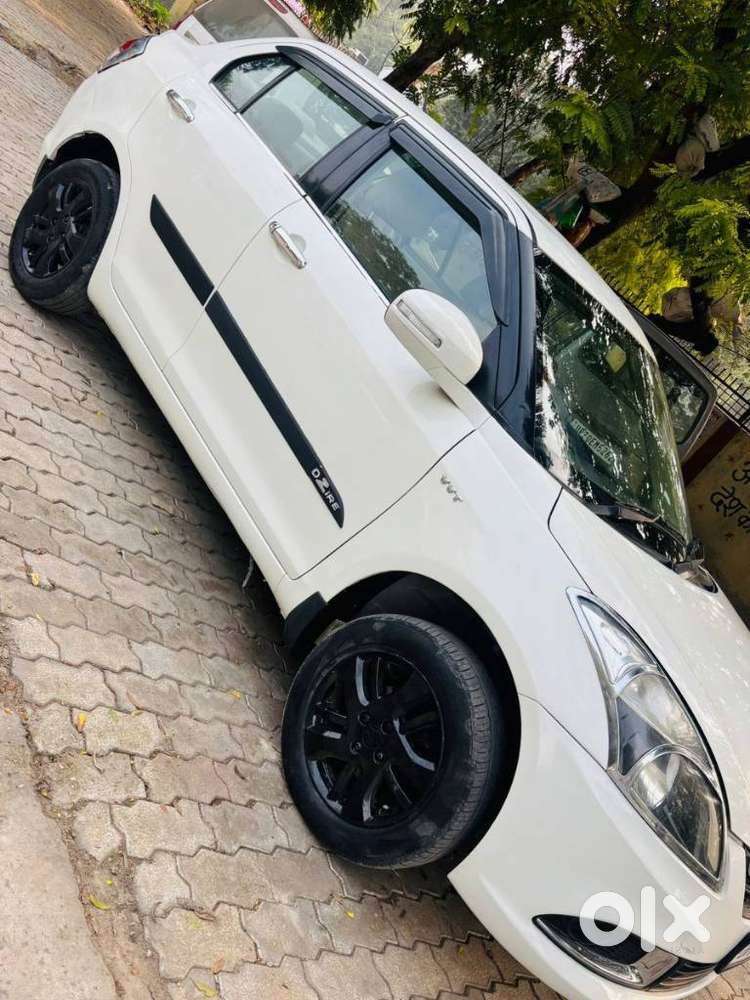 Maruti Suzuki Swift Dzire Lxi Option, 2013, Cng & Hybrids