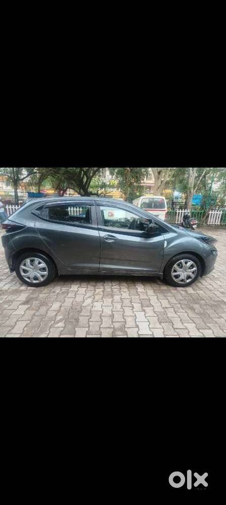 Tata Altroz Xm Plus (s), 2023