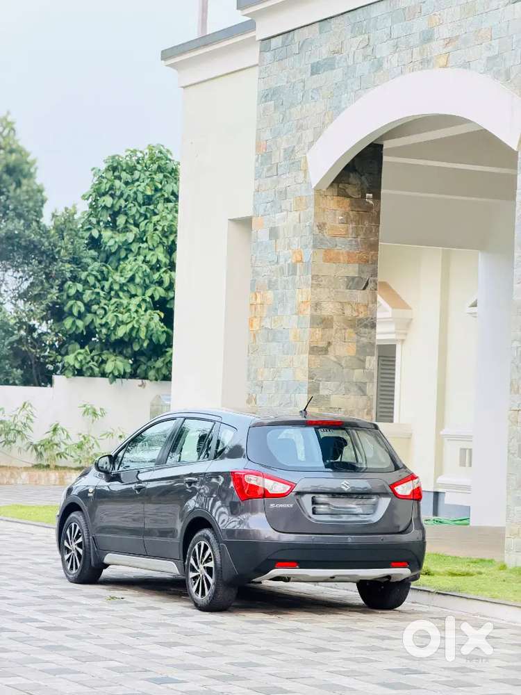 Only 23000 Kms  Diesel S Cross 2016 Well Maintained Kottayam