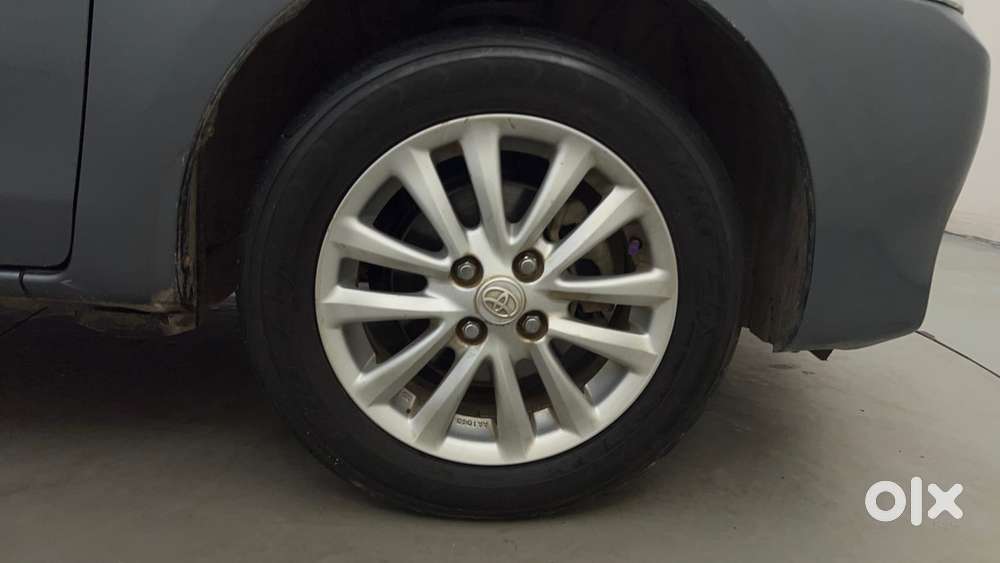Toyota Etios Liva Vx, 2016, Petrol