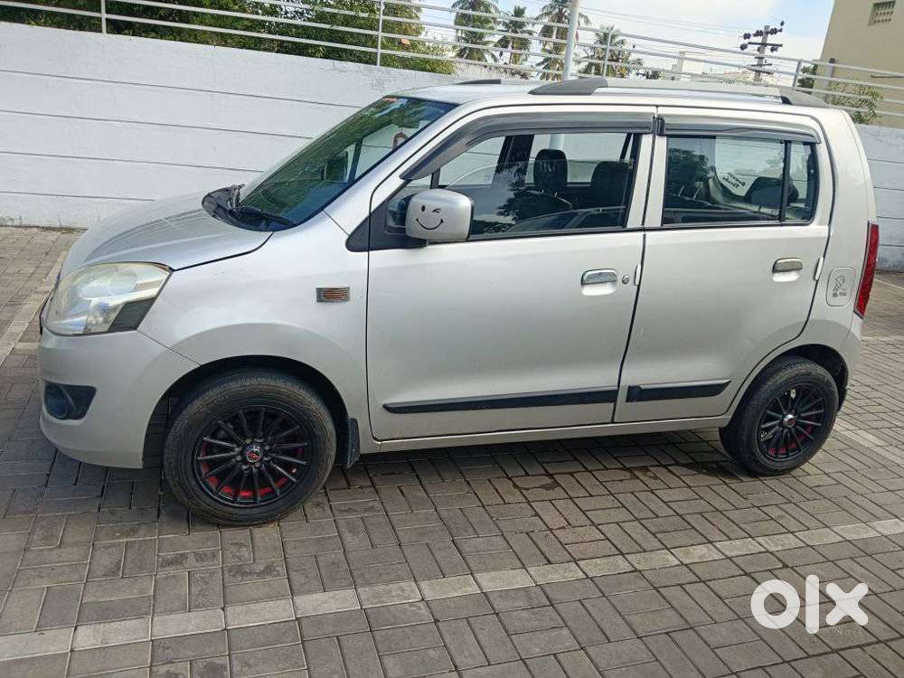 Maruti Suzuki Wagon R 1.0 Vxi, 2016, Petrol