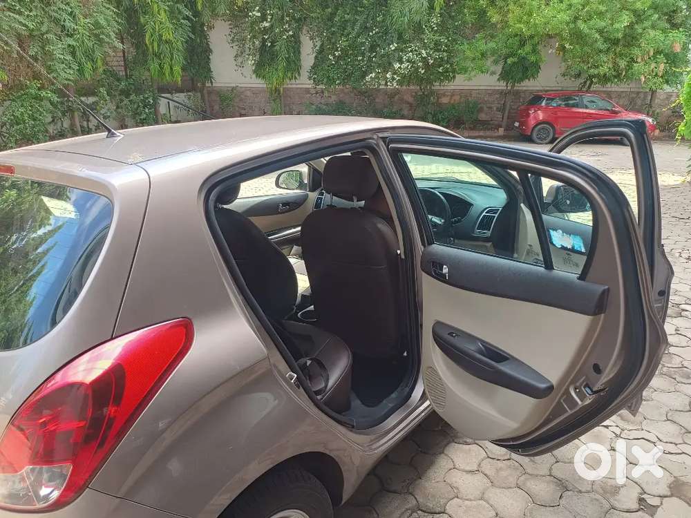 Hyundai I20 Sport 2014, 83000km, Petrol, Mint Condition, Family Driven