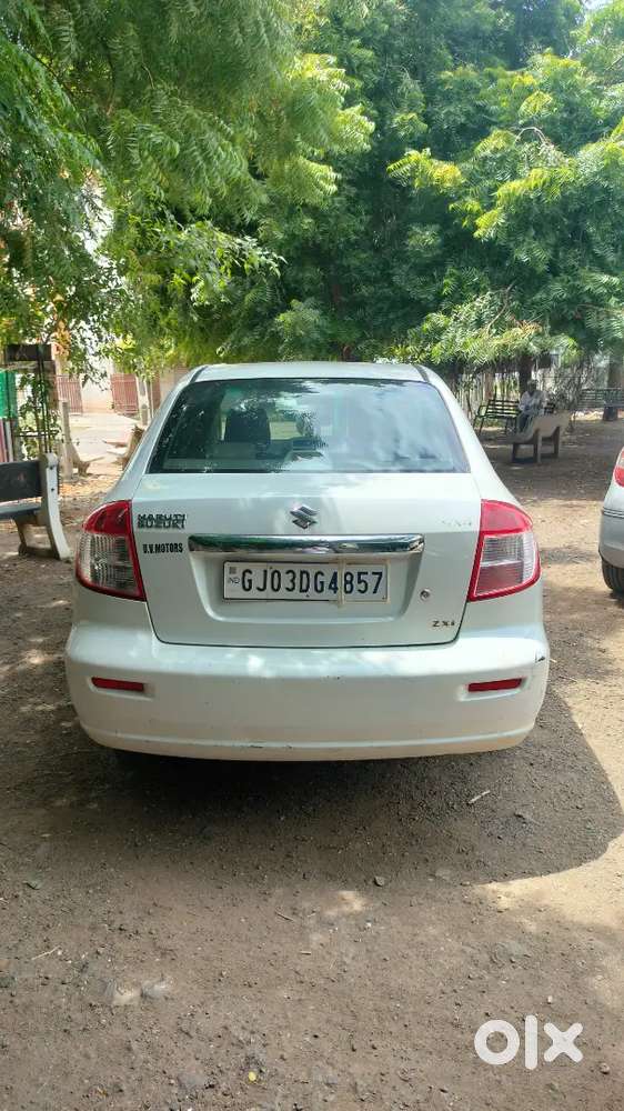 Maruti Suzuki Sx4 Zxi 2011 Petrol Cng