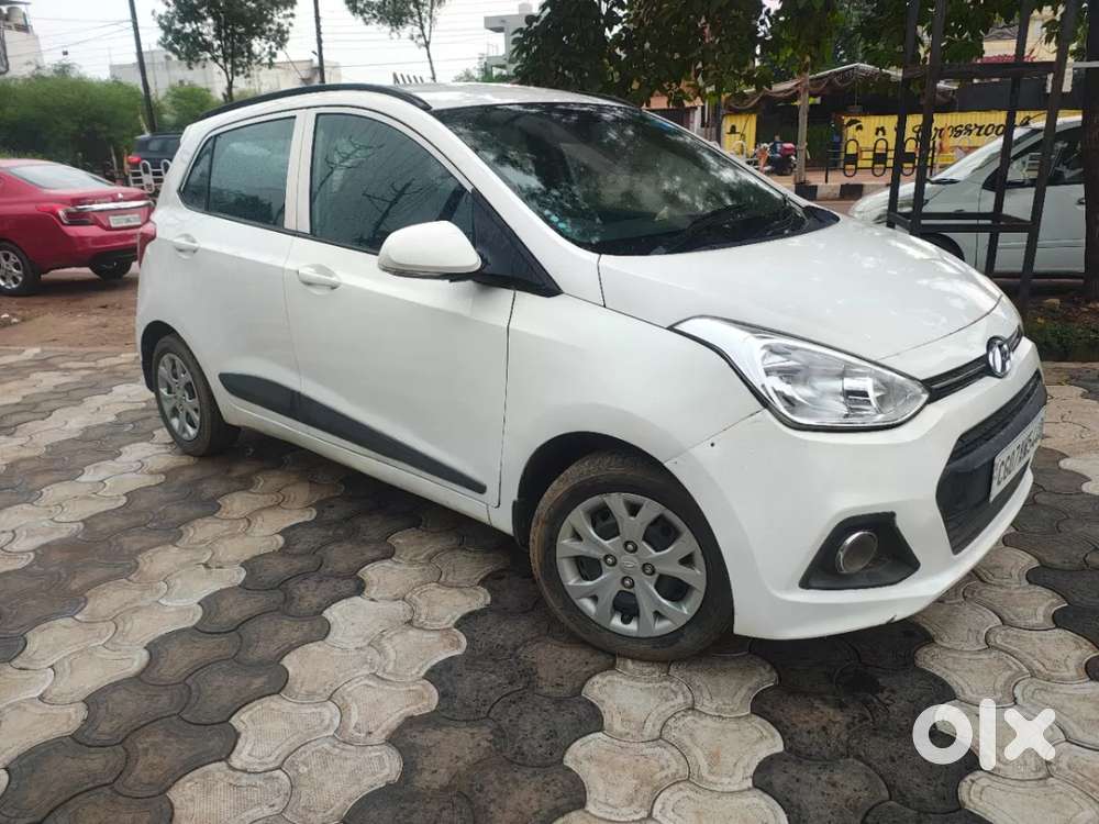 Hyundai Grand I10 1.2 Kappa Sportz Option, 2015, Petrol