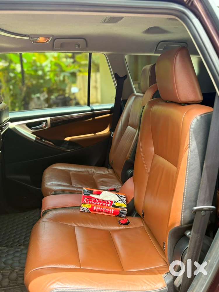 2016 Toyota Innova Crysta