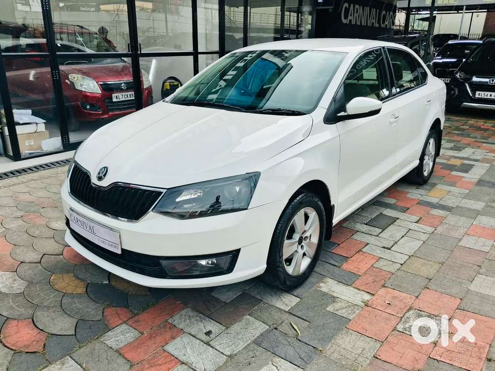 Skoda Rapid 1.6 Mpi At Style, 2018, Petrol