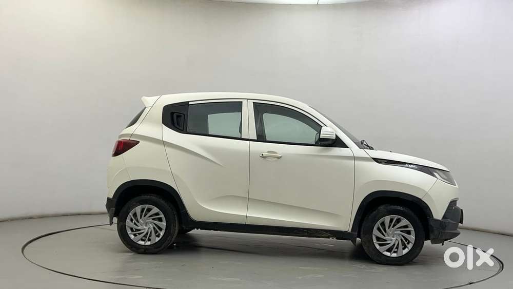 Mahindra Kuv 100 Mfalcon G80 K4 5str, 2016, Petrol
