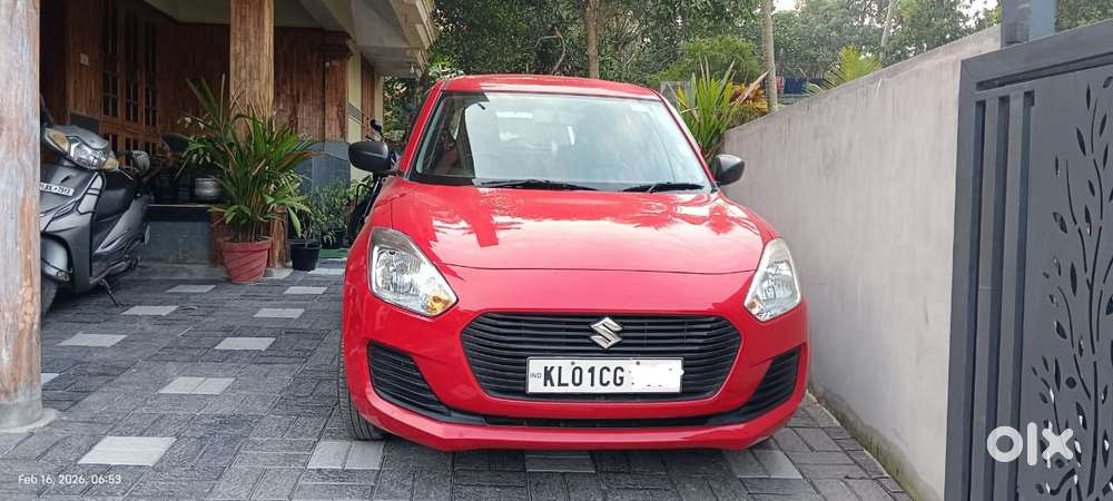 Maruti Suzuki Swift Lxi Optional-o, 2018, Petrol