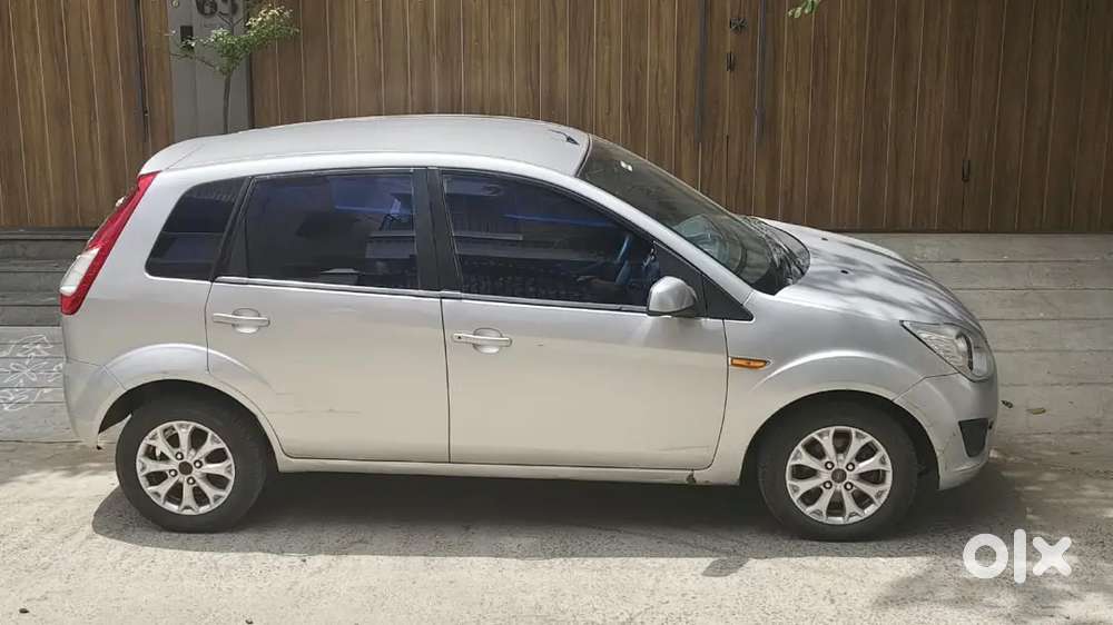 Ford Figo Diesel 2013 Top End Titanium