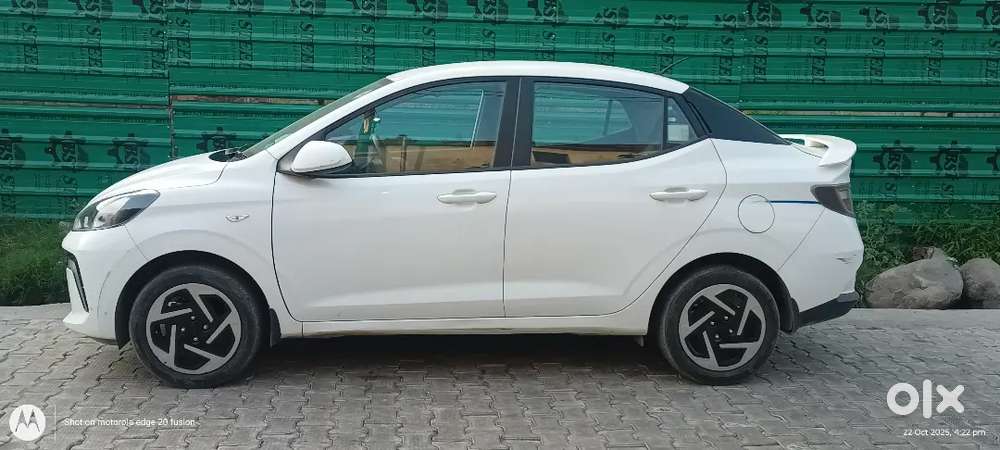 Hyundai Aura 2023 Cng & Hybrids Well Maintained