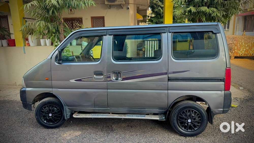 Maruti Suzuki Eeco 2018 Petrol Well Maintained