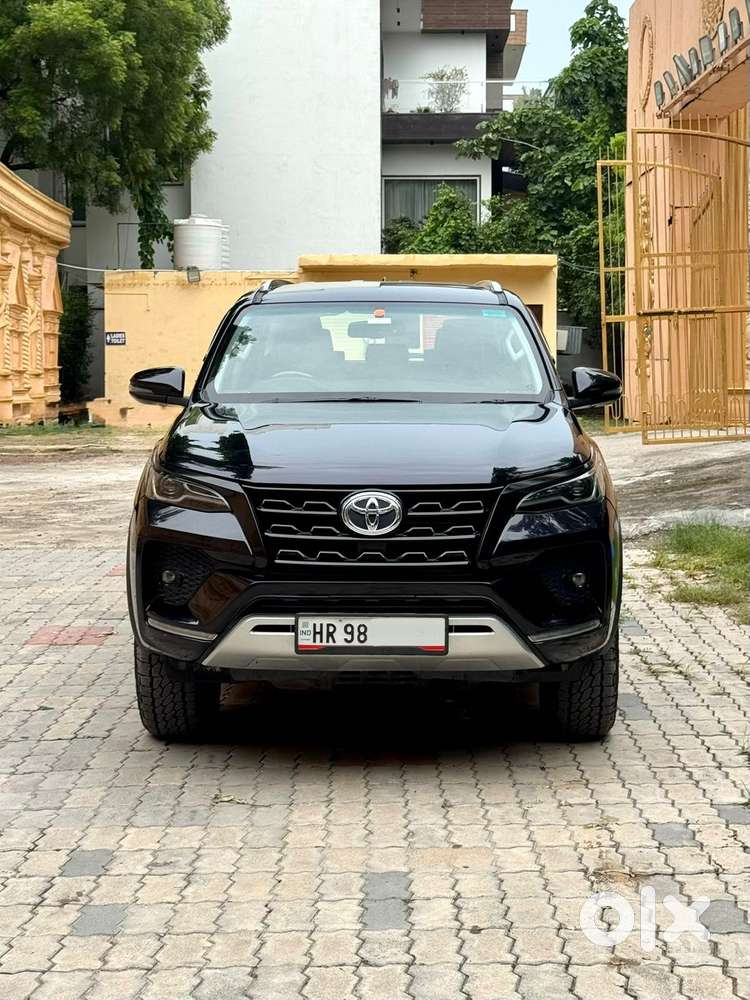 Toyota Fortuner 4x4 At 2.8 Diesel, 2021, Diesel