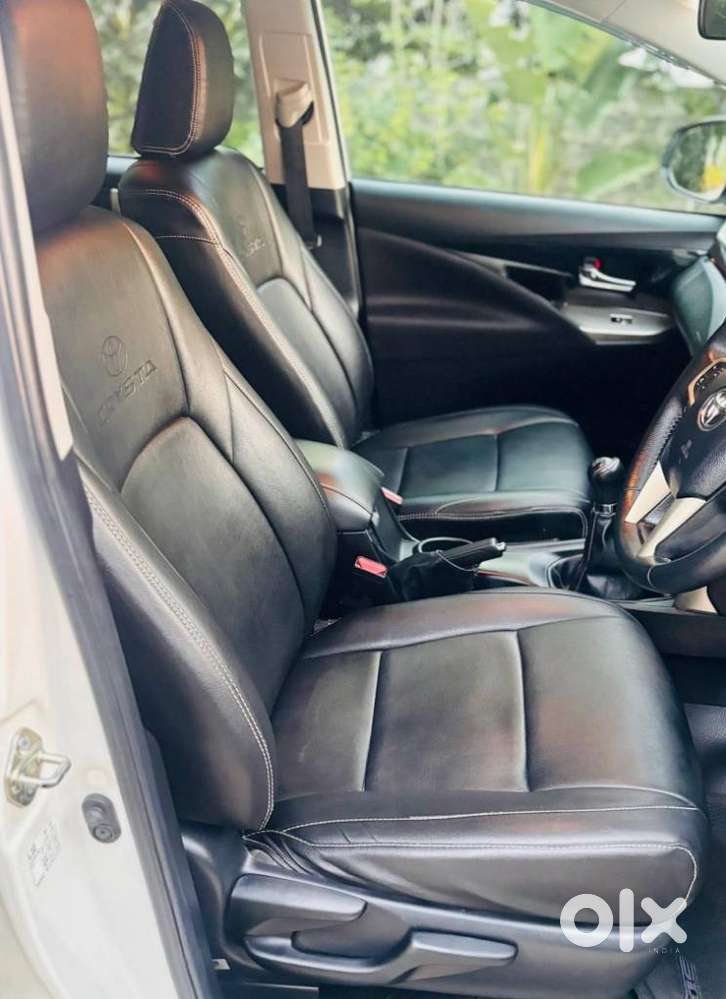 Toyota Innova Crysta 2.4 V 8 Str, 2021, Diesel