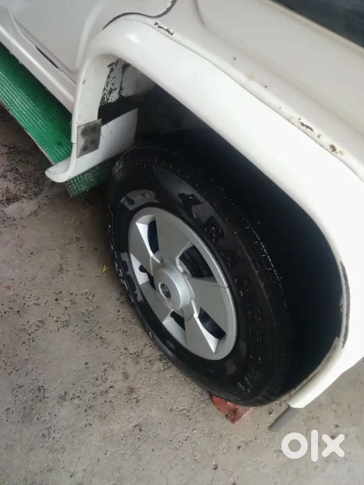 Mahindra Bolero 2.5 Sle 2013