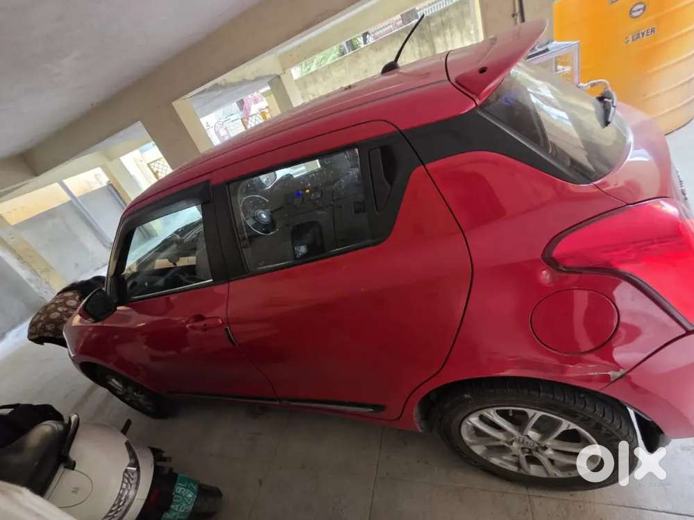 Maruti Suzuki Swift 2018 Petrol 73000 Km Driven