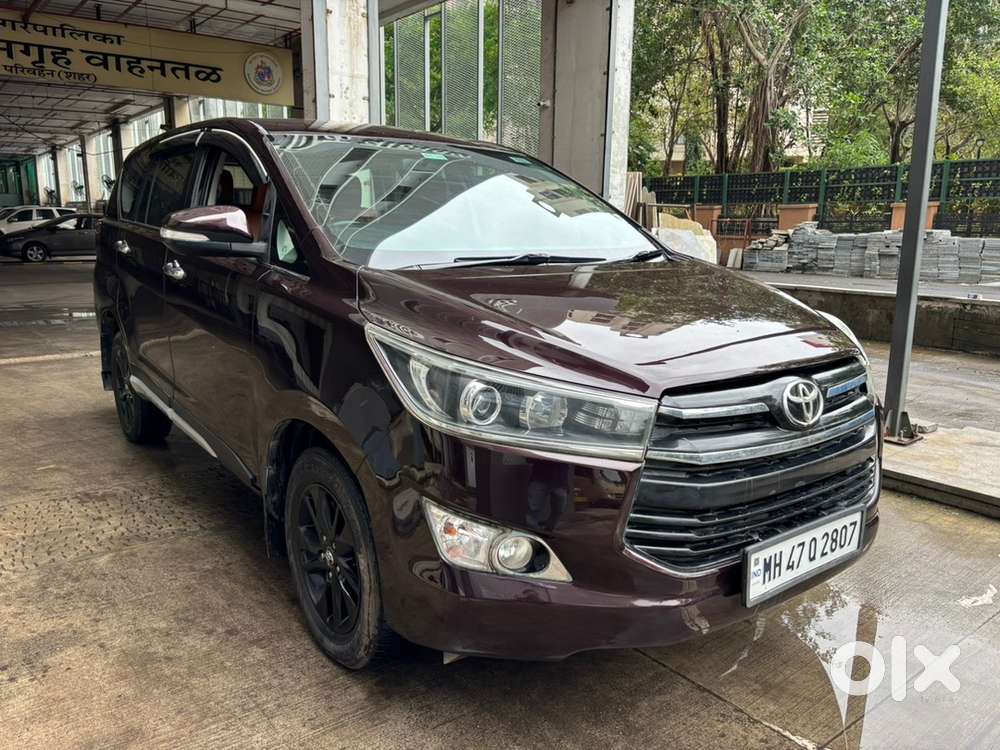 Toyota Innova Crysta 2016