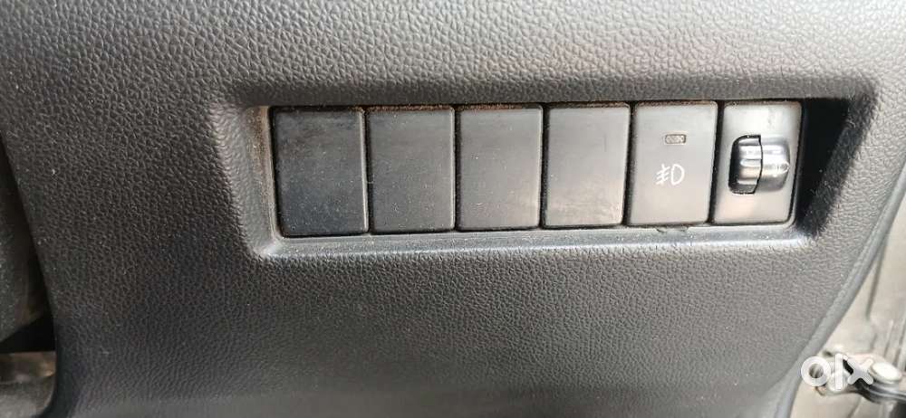 Maruti Suzuki Swift Vxi, 2020, Petrol