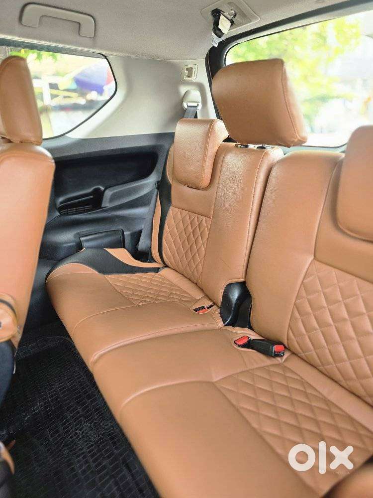 Toyota Innova Crysta 2.4 G Mt 7 Str, 2016, Diesel