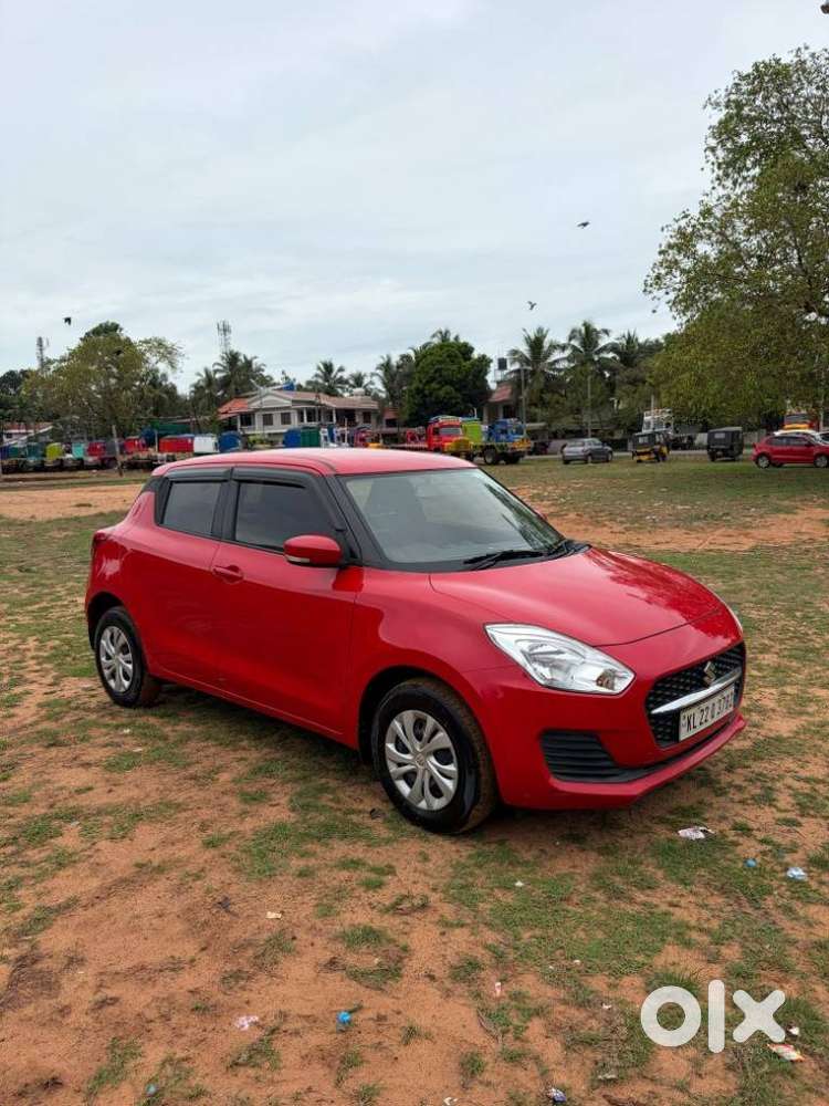 Maruti Suzuki Swift 1.2 Vxi (o), 2022, Petrol