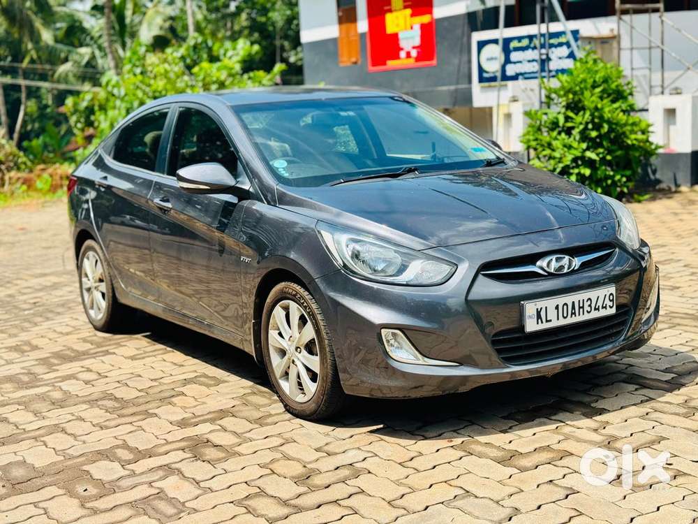 Hyundai Verna 1.6 Sx, 2011, Petrol