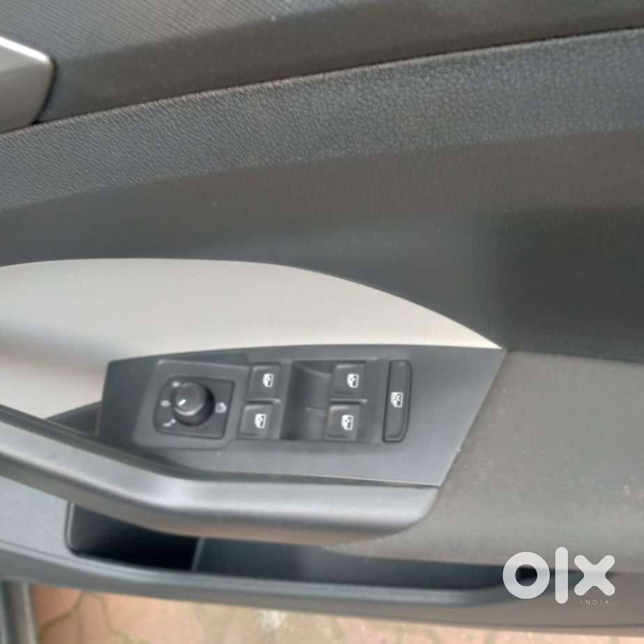 Skoda Kushaq 1.0 Tsi Ambition At, 2022, Petrol