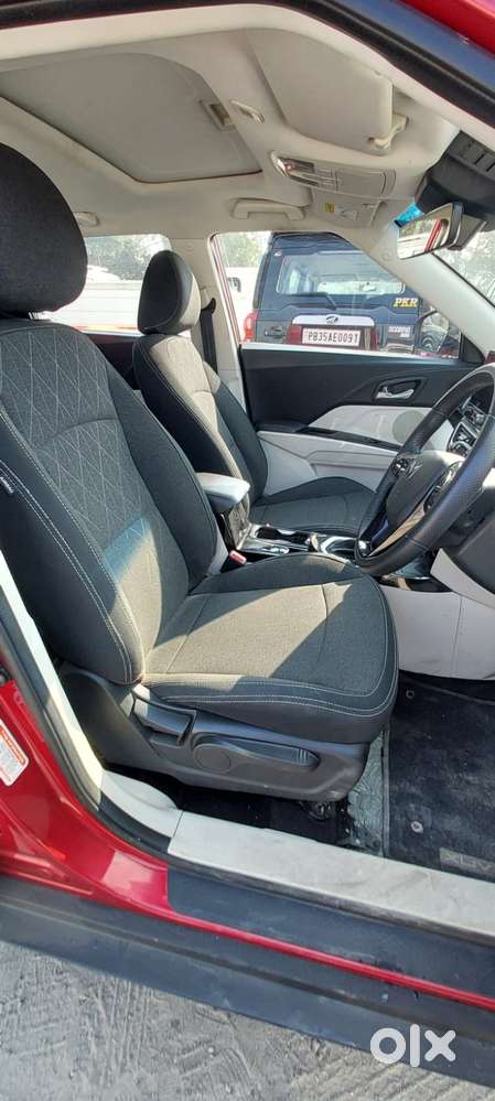 Mahindra Xuv 3xo Ax5 Pm At, 2024, Petrol