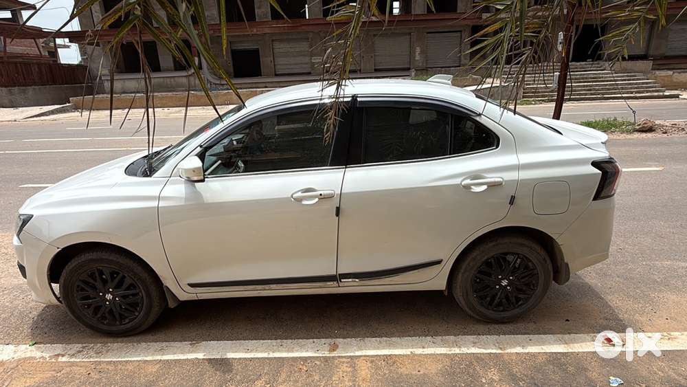Maruti Dzire Zxi Cng 2025 Top Model
