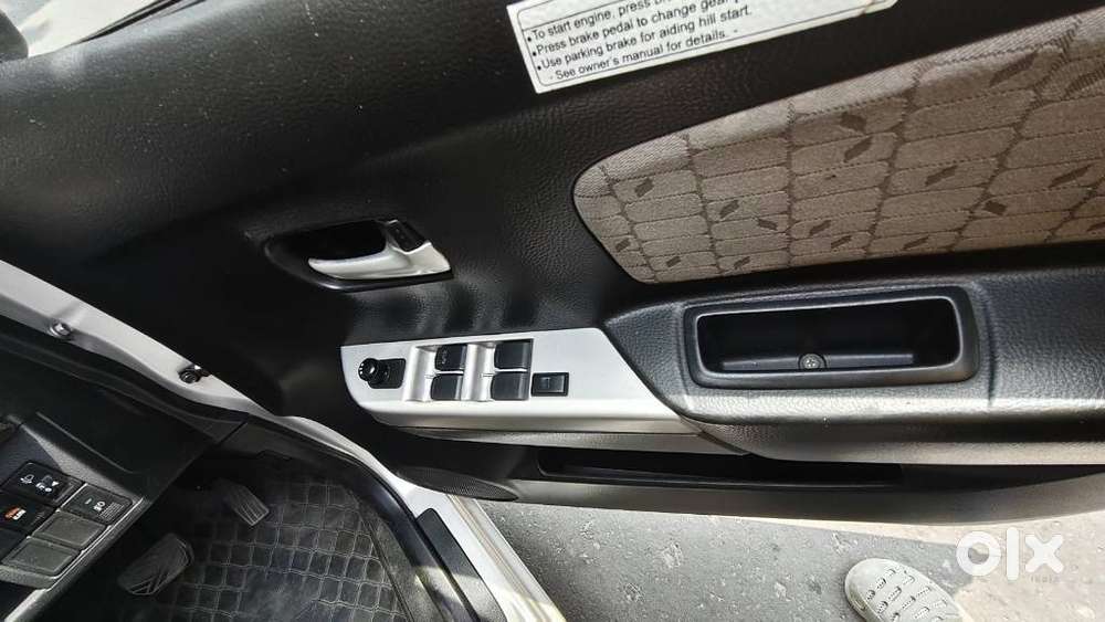 Maruti Suzuki Wagon R 1.0 Vxi Plus Amt, 2016, Petrol