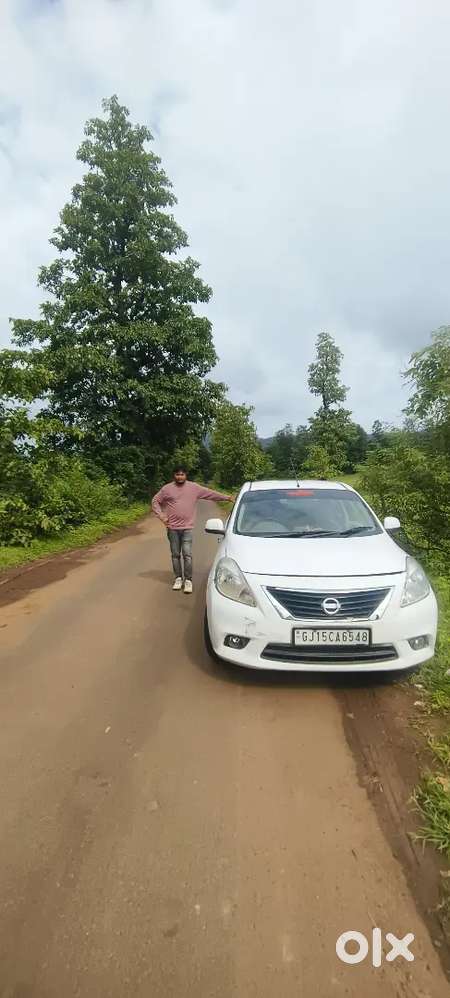 Nissan Sunny 2013 Diesel Well Maintained Average 21 To 25km/liter