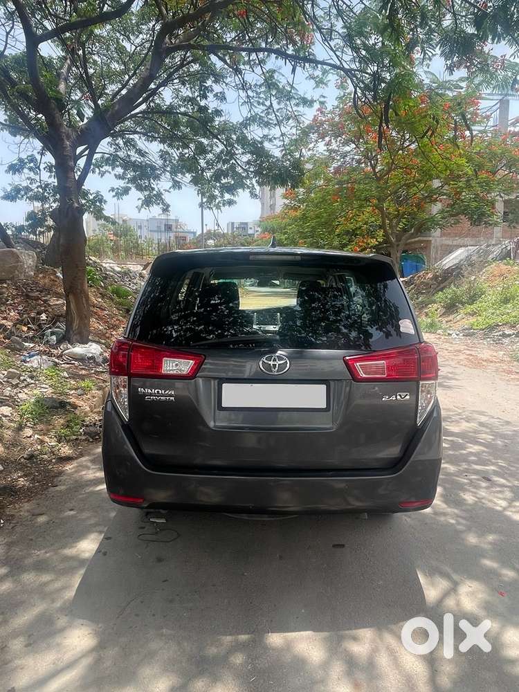 2021 Toyota Innova Crysta